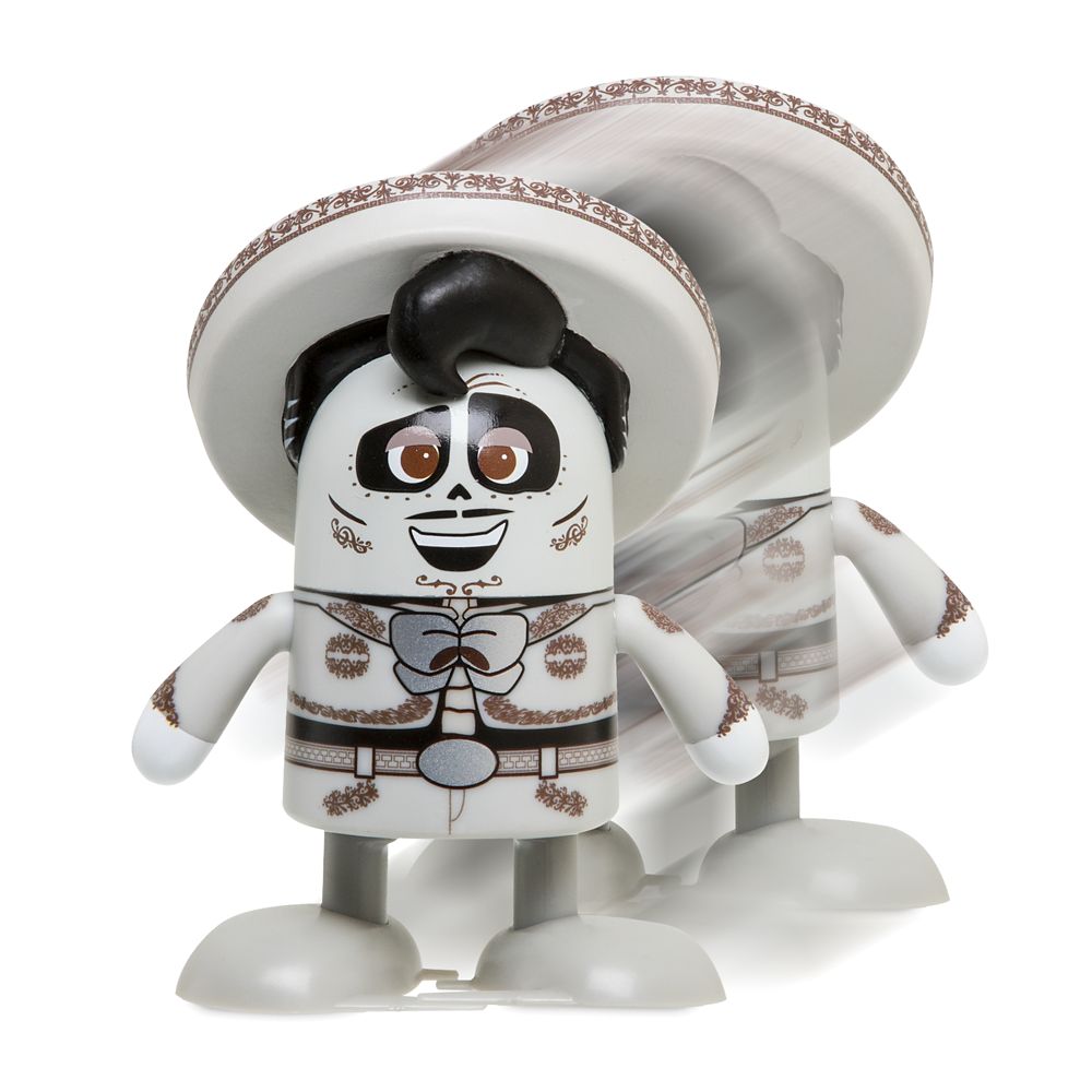 Ernesto Shufflerz Walking Figure – Coco