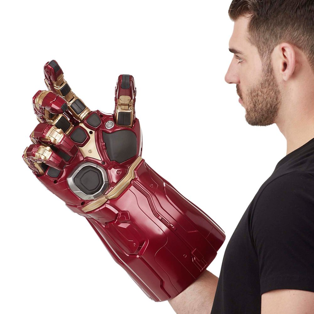 marvel legends gauntlet