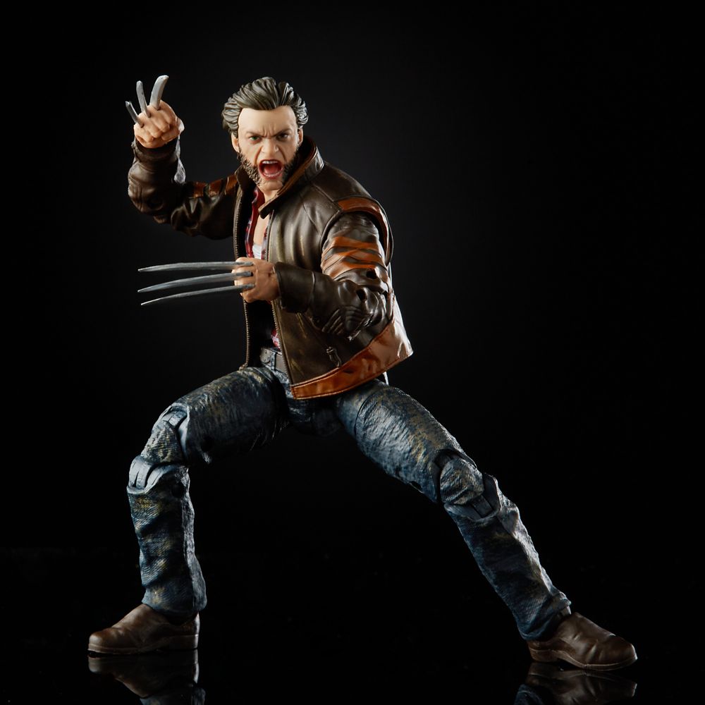 Wolverine Action Figure – Marvel X-Men Legends Series by Hasbro