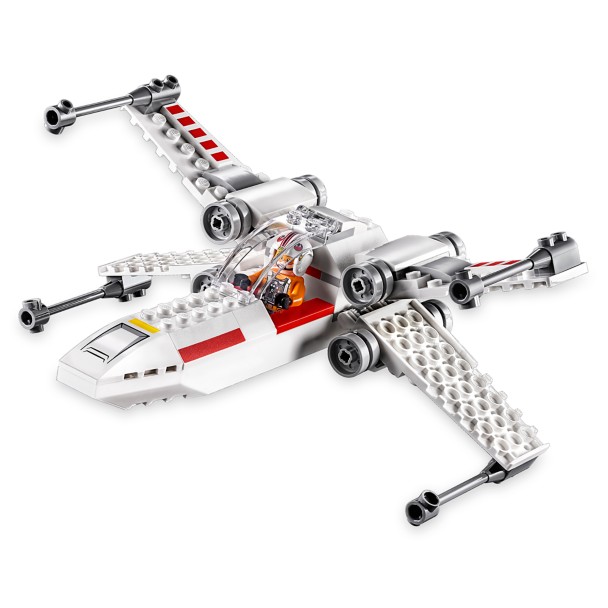 X-Wing Starfighter Trench Run Playset by LEGO – Star Wars