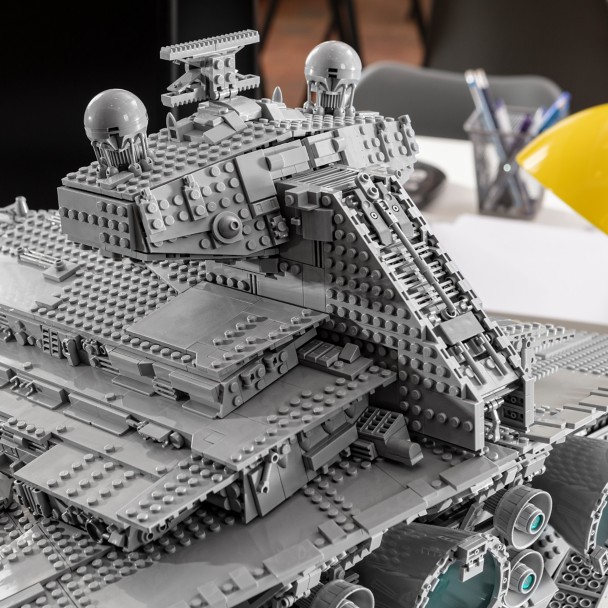  LEGO Star Wars: A New Hope Imperial Star Destroyer