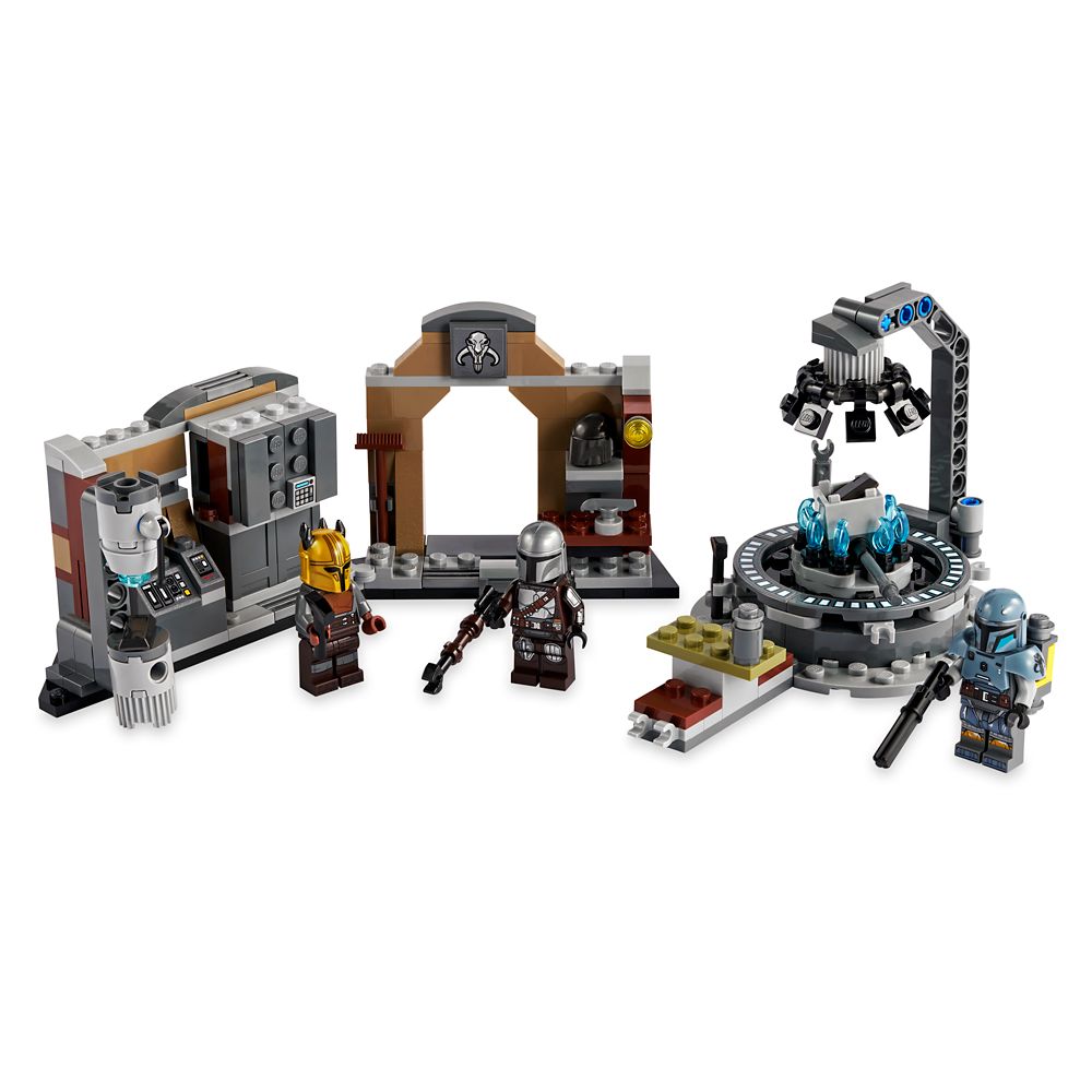 LEGO Star Wars The Armorer's Mandalorian Forge 75319