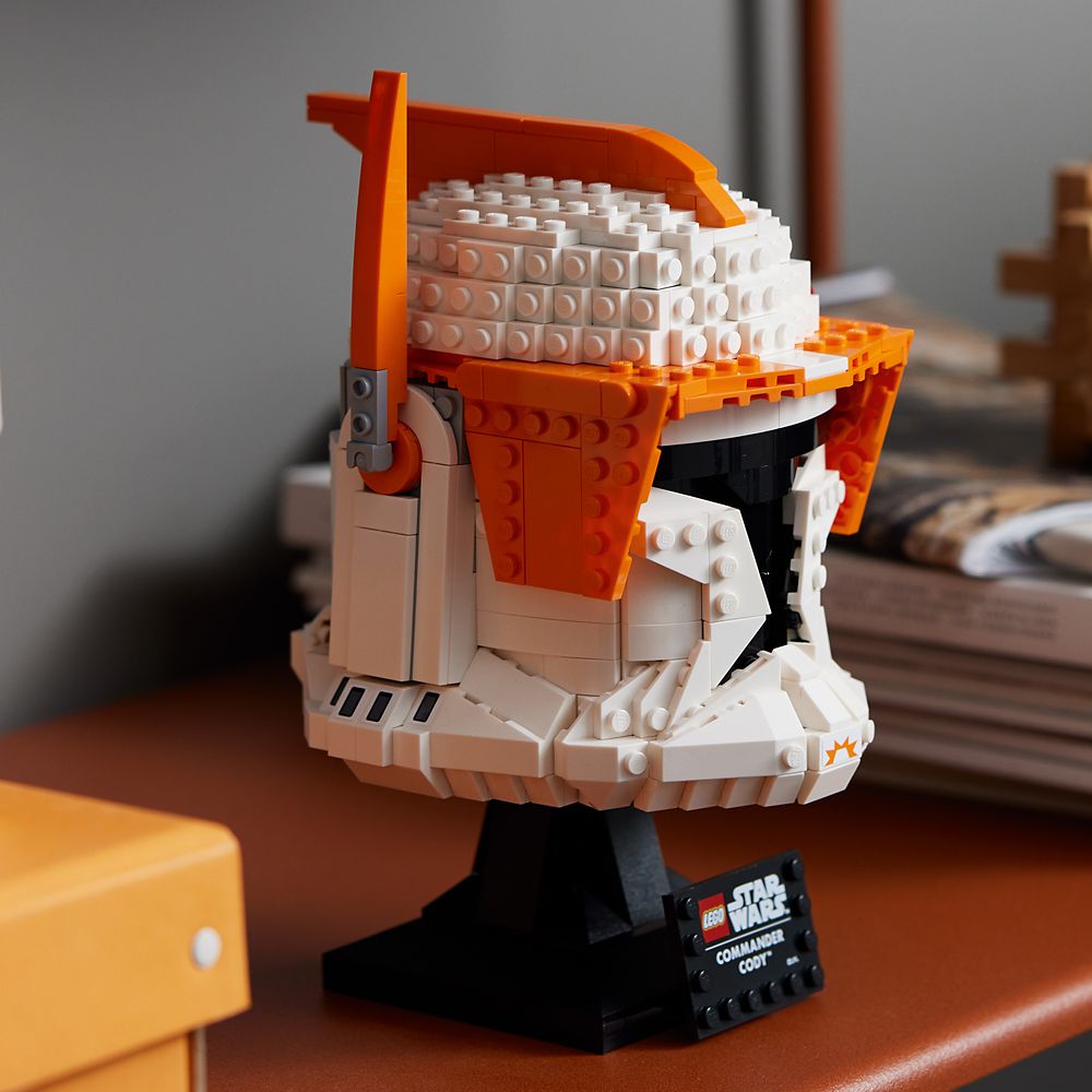 LEGO Clone Commander Cody Helmet 75350 – Star Wars: The Clone Wars