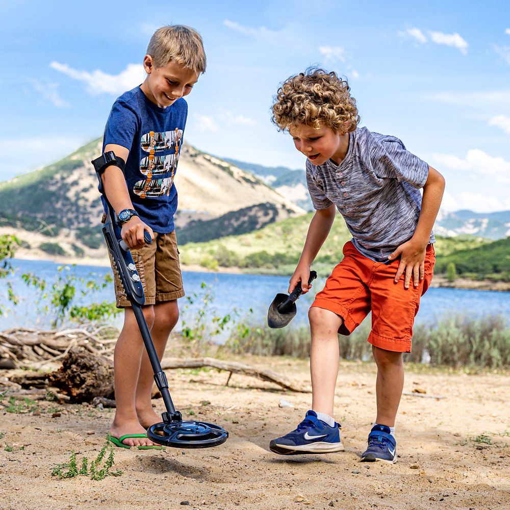 Junior Metal Detector – National Geographic