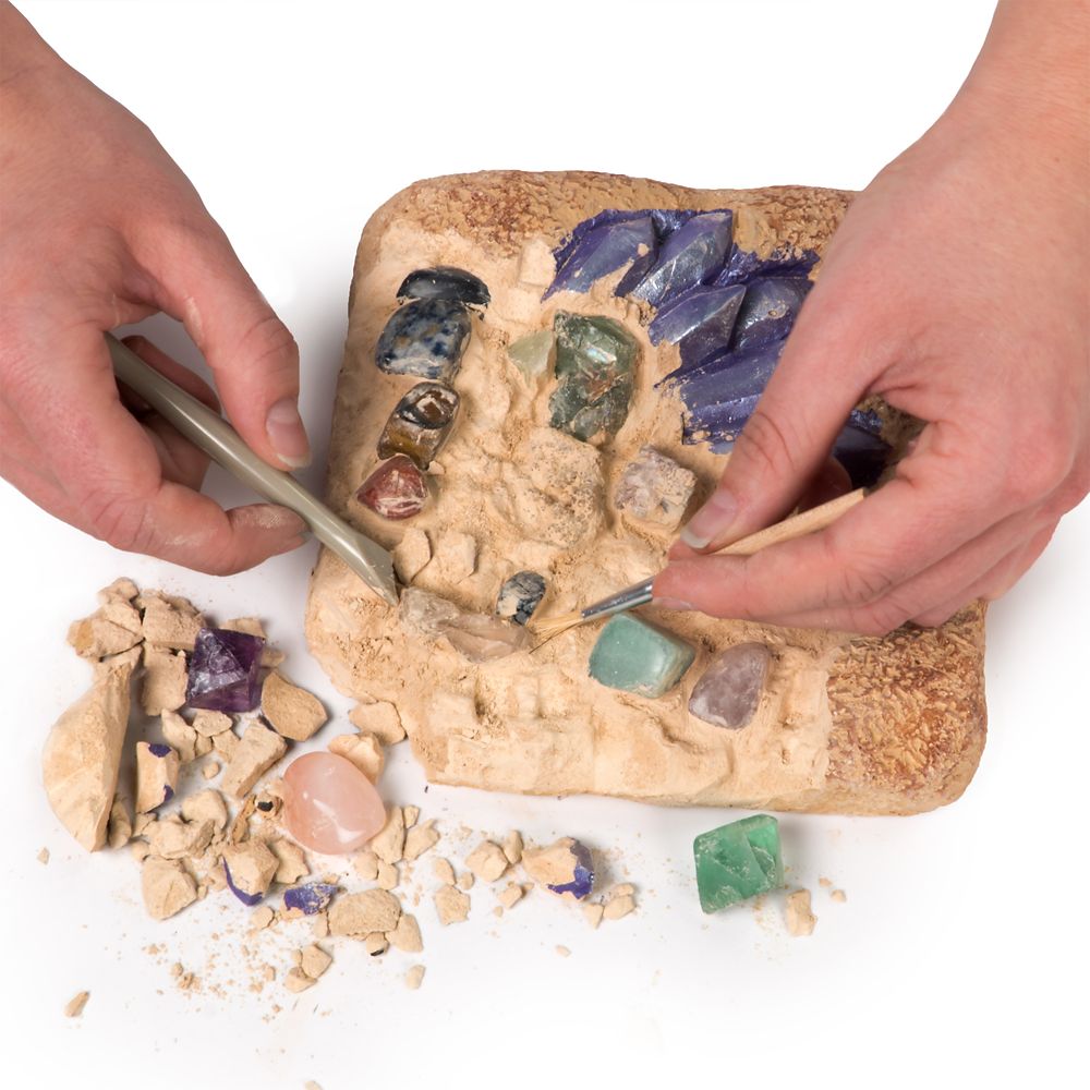 Mega Gemstone Dig Kit – National Geographic