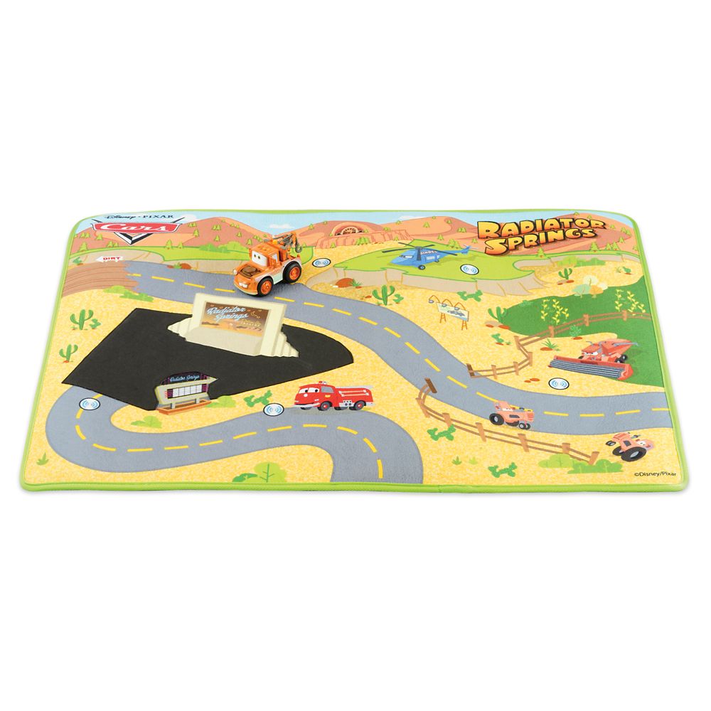 Tow Mater Radiator Springs Racing Play Mat Set – Cars