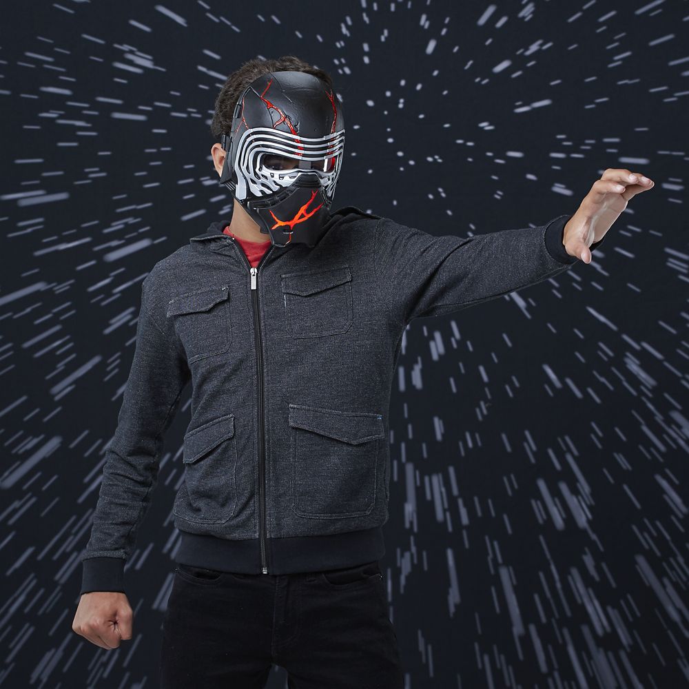 Supreme Leader Kylo Ren Electronic Mask – Star Wars: The Rise of Skywalker