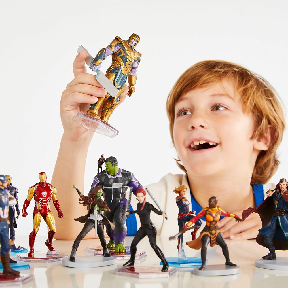 disney store marvel 10th anniversary mega figurine playset