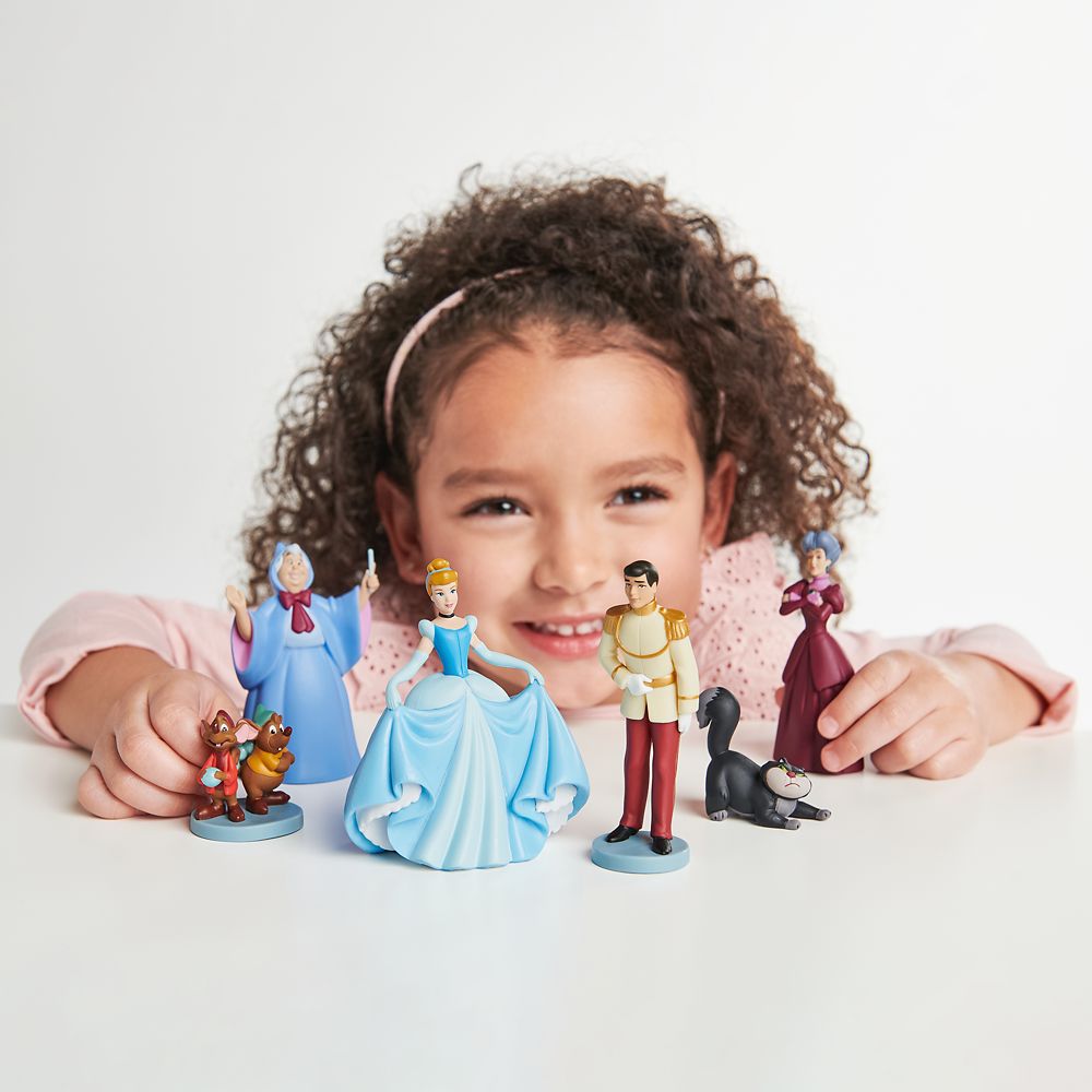 cinderella figurine playset
