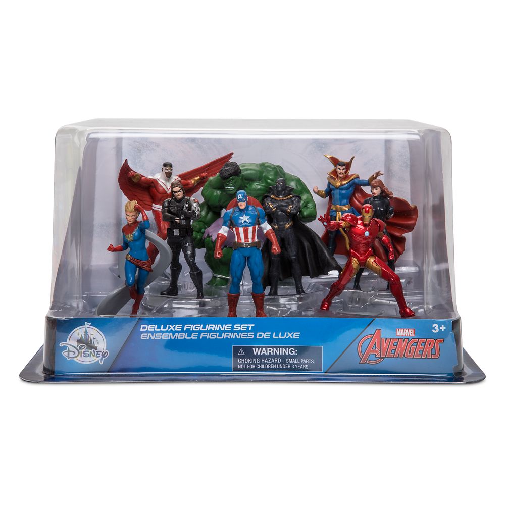 marvel deluxe figure set