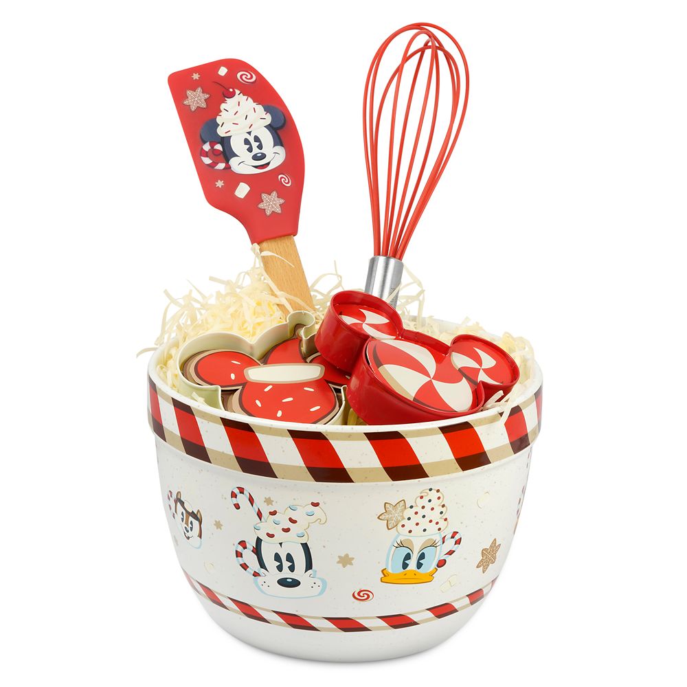 Mickey Mouse and Friends Holiday Baking Set
