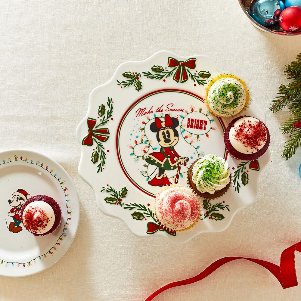 Minnie Mouse Christmas Cake Stand