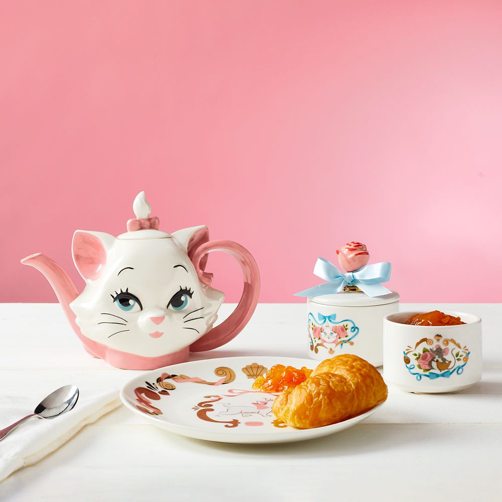 Marie Figural Teapot with Lid by Ann Shen – The Aristocats