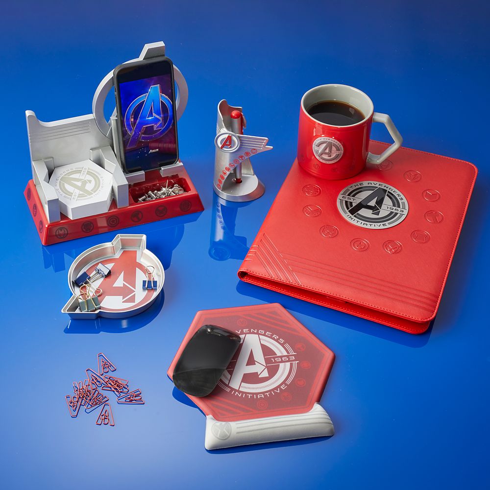 Avengers Tower Pen Holder and Pen