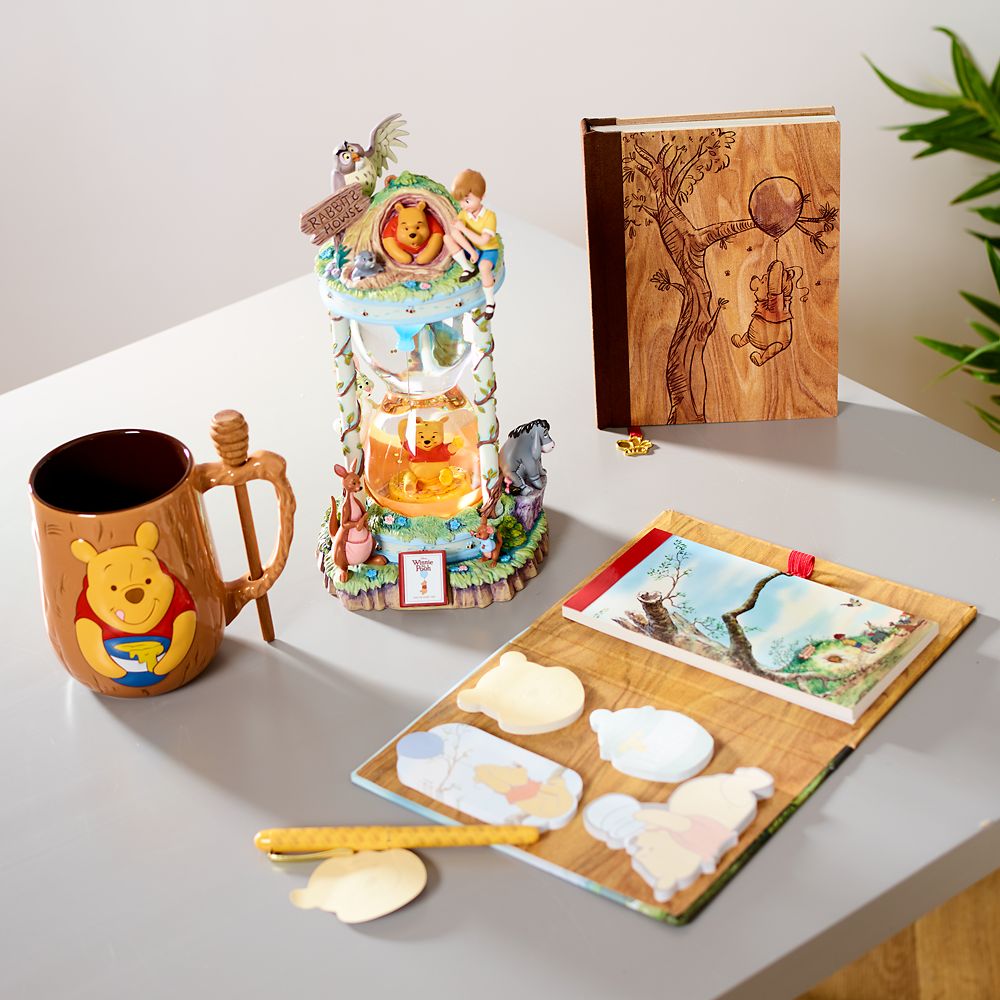 Winnie the Pooh Anniversary Stationery Set