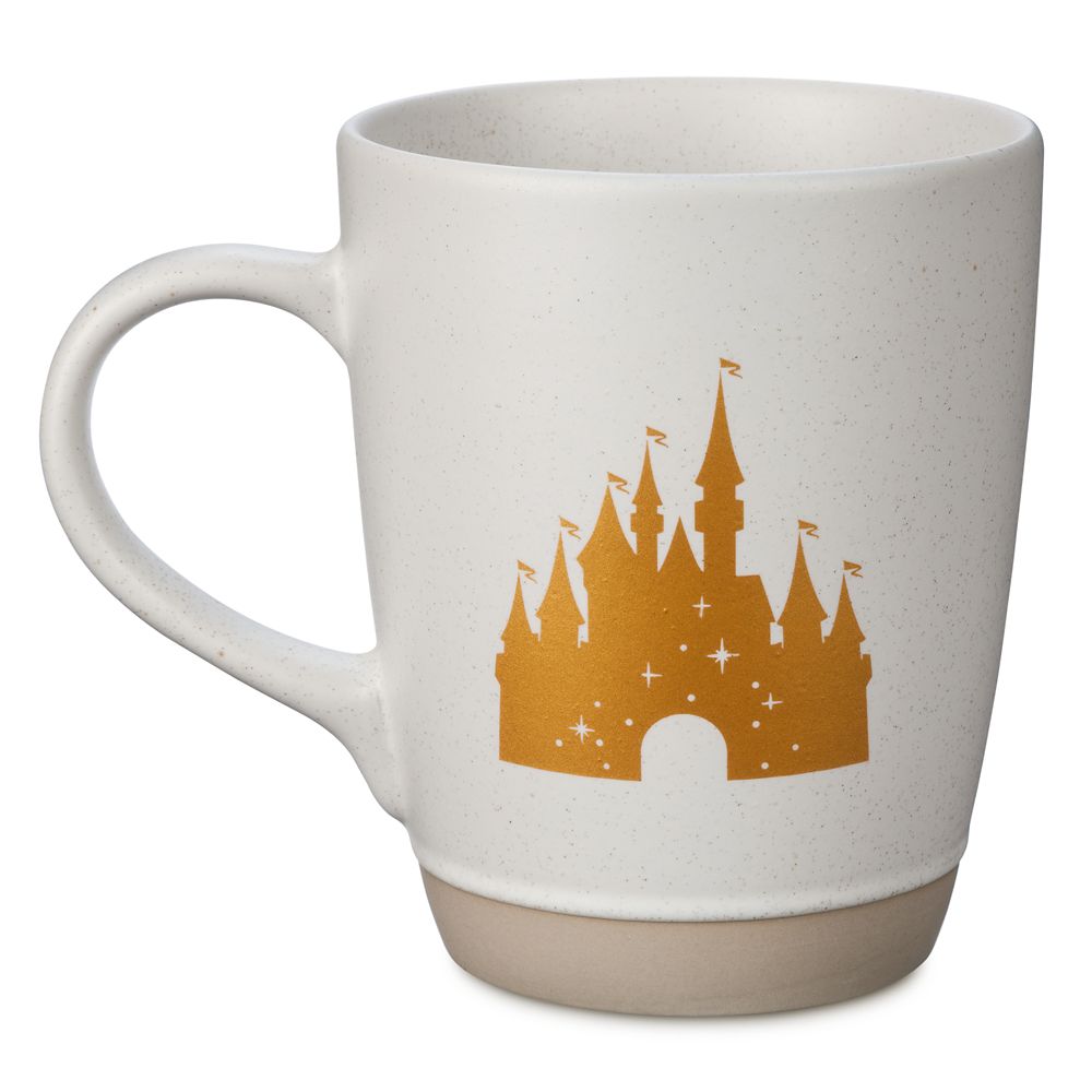 ''Living in a Fantasyland'' Mug