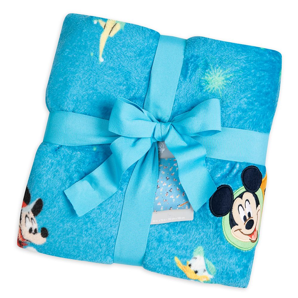 Mickey Mouse and Friends Fleece Throw – Disneyland