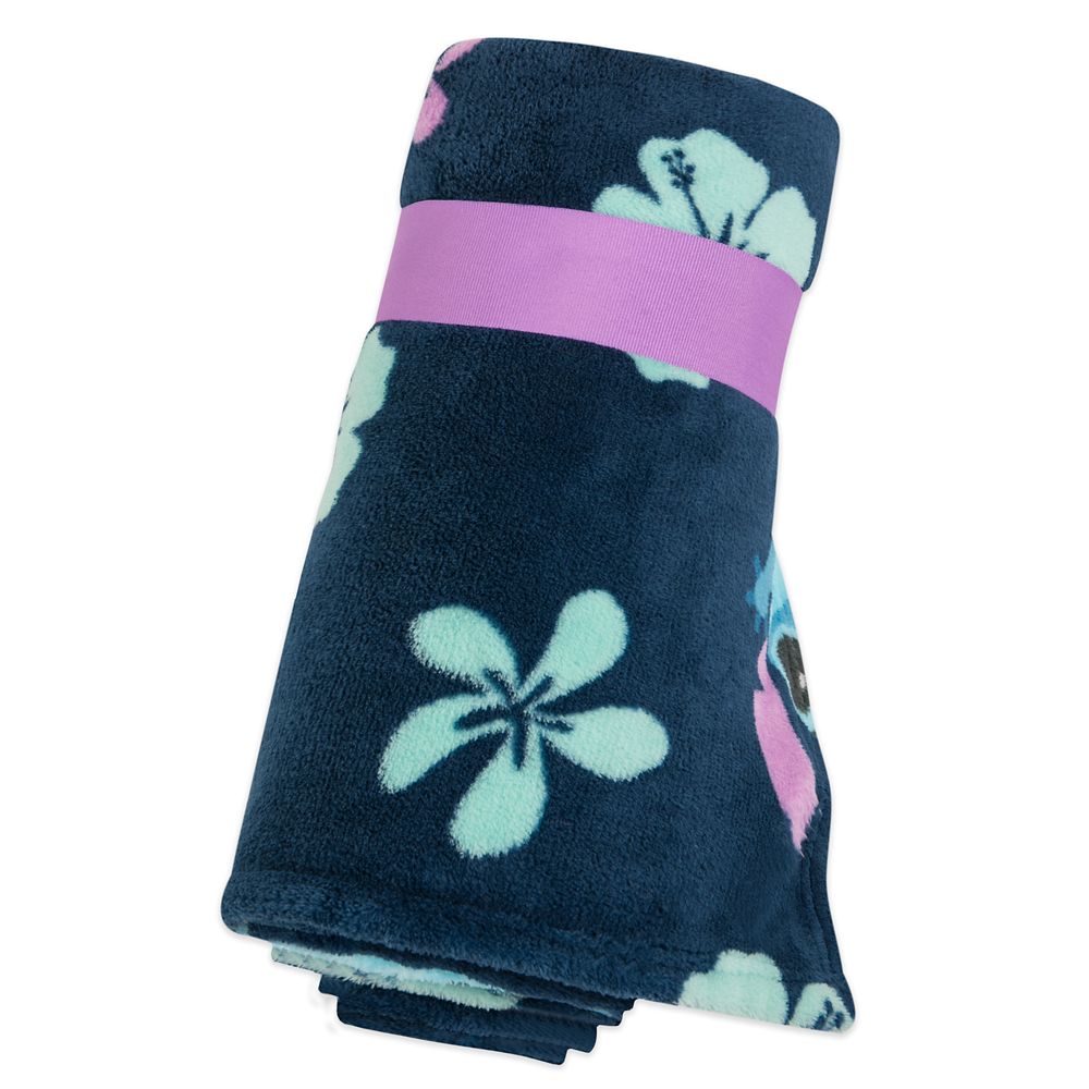 Stitch Fleece Throw - Personalized