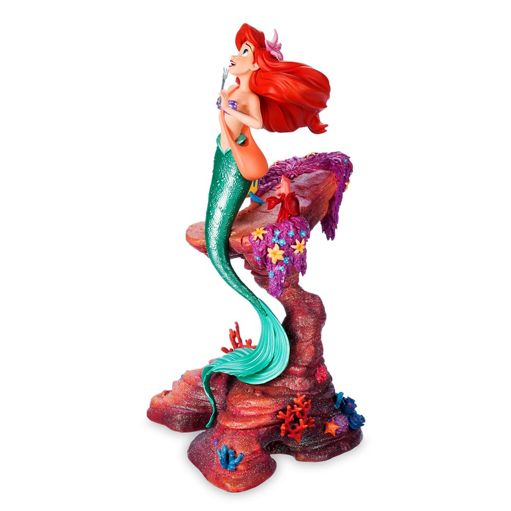 Ariel Light-Up Figure – The Little Mermaid