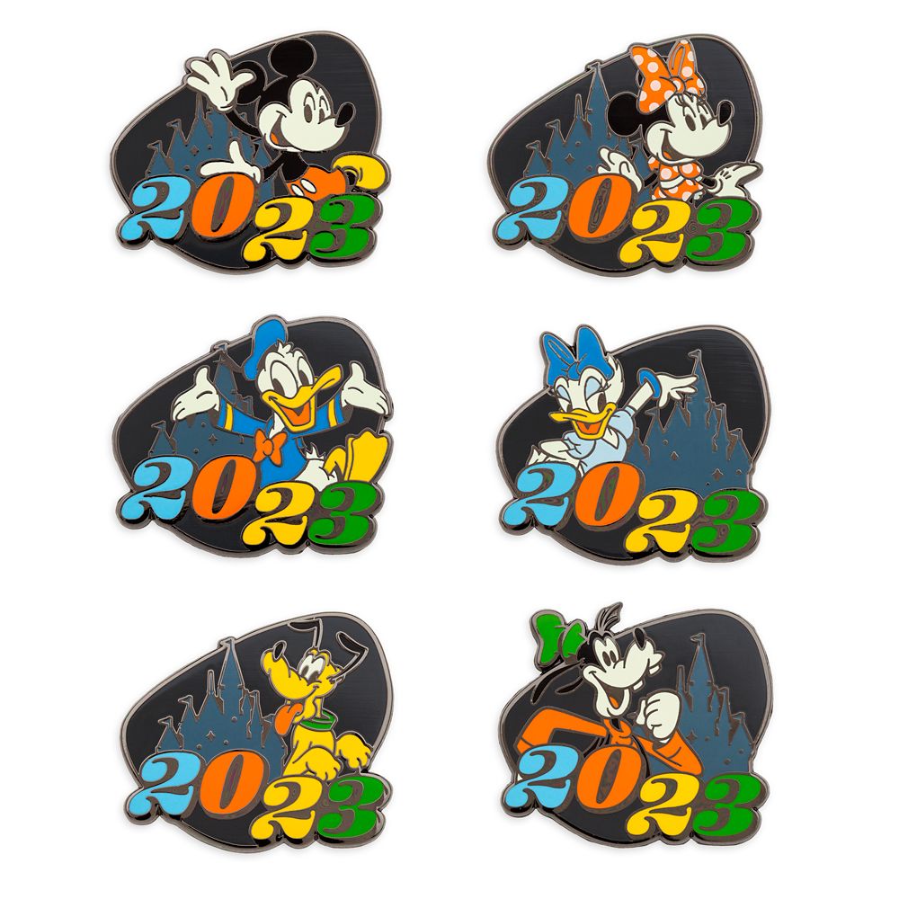Mickey Mouse and Friends Pin Trading Booster Set 2023