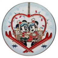 Mickey and Minnie Mouse Holiday Pin