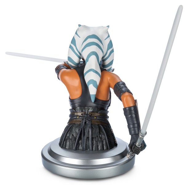 Travel Across the Galaxy with Gentle Giant's New Star Wars Statues