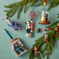 Beneden afronden Hubert Hudson Dakloos Disney Christmas Shop & Holiday Store | shopDisney