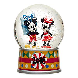 Mickey and Minnie Mouse Holiday Snowglobe 2018