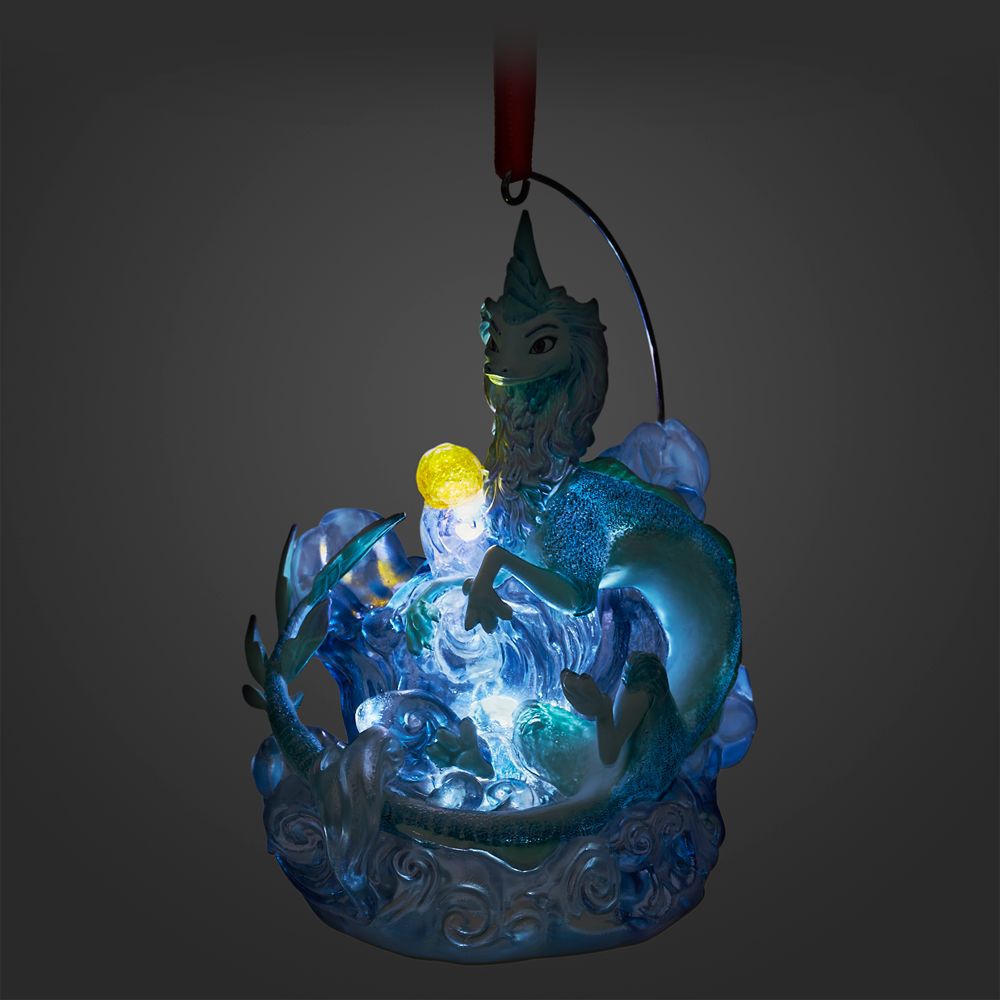 Sisu Light-Up Living Magic Sketchbook Ornament – Raya and the Last Dragon