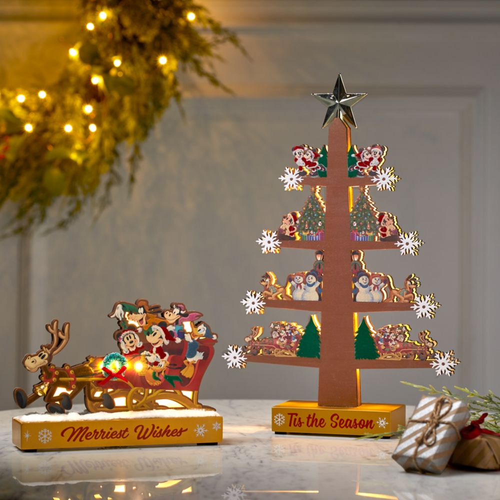 Santa Mickey Mouse and Friends Wooden Light-Up Holiday Tree