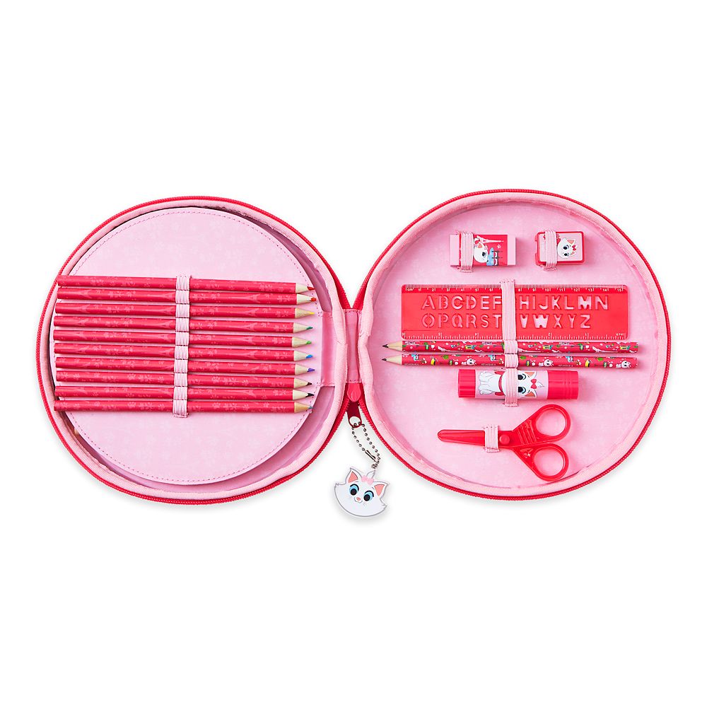 Drunk girl getting fingered