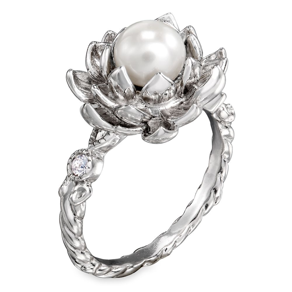 The Princess and the Frog Water Lily Pearl Ring by RockLove