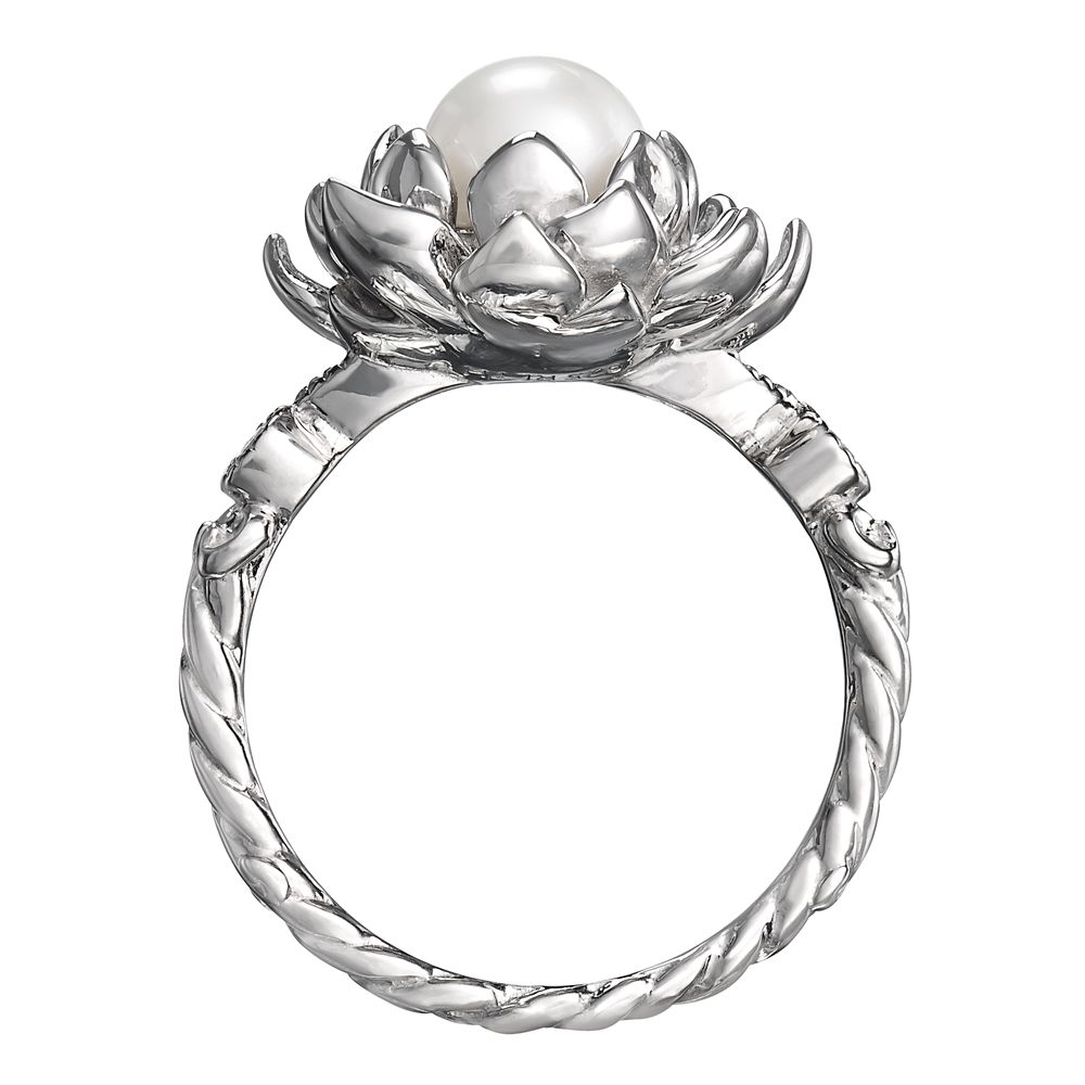 The Princess and the Frog Water Lily Pearl Ring by RockLove