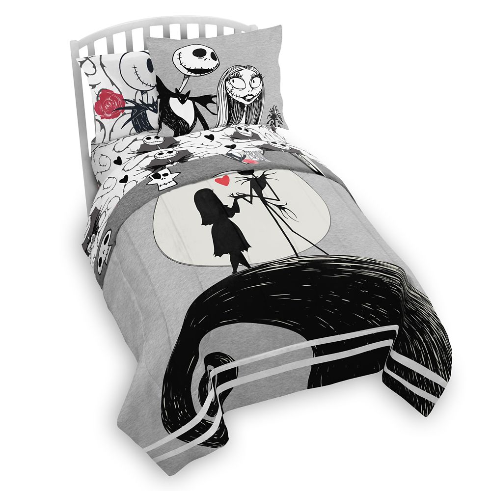 The Nightmare Before Christmas Comforter Set – Twin & Full / Queen