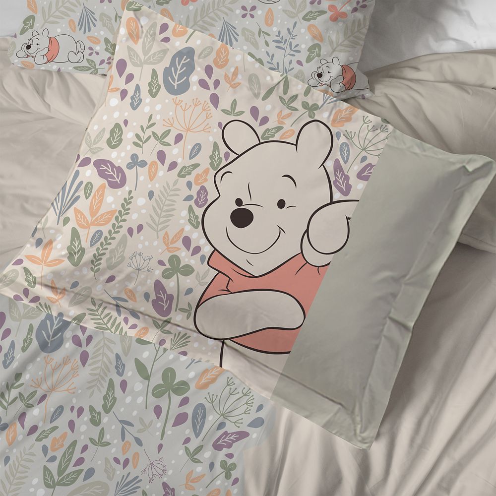 Winnie the Pooh Comforter and Sham Set – Twin / Full