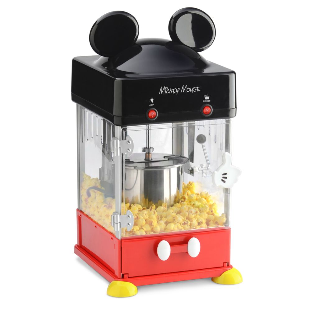 Popcorn maker store in store