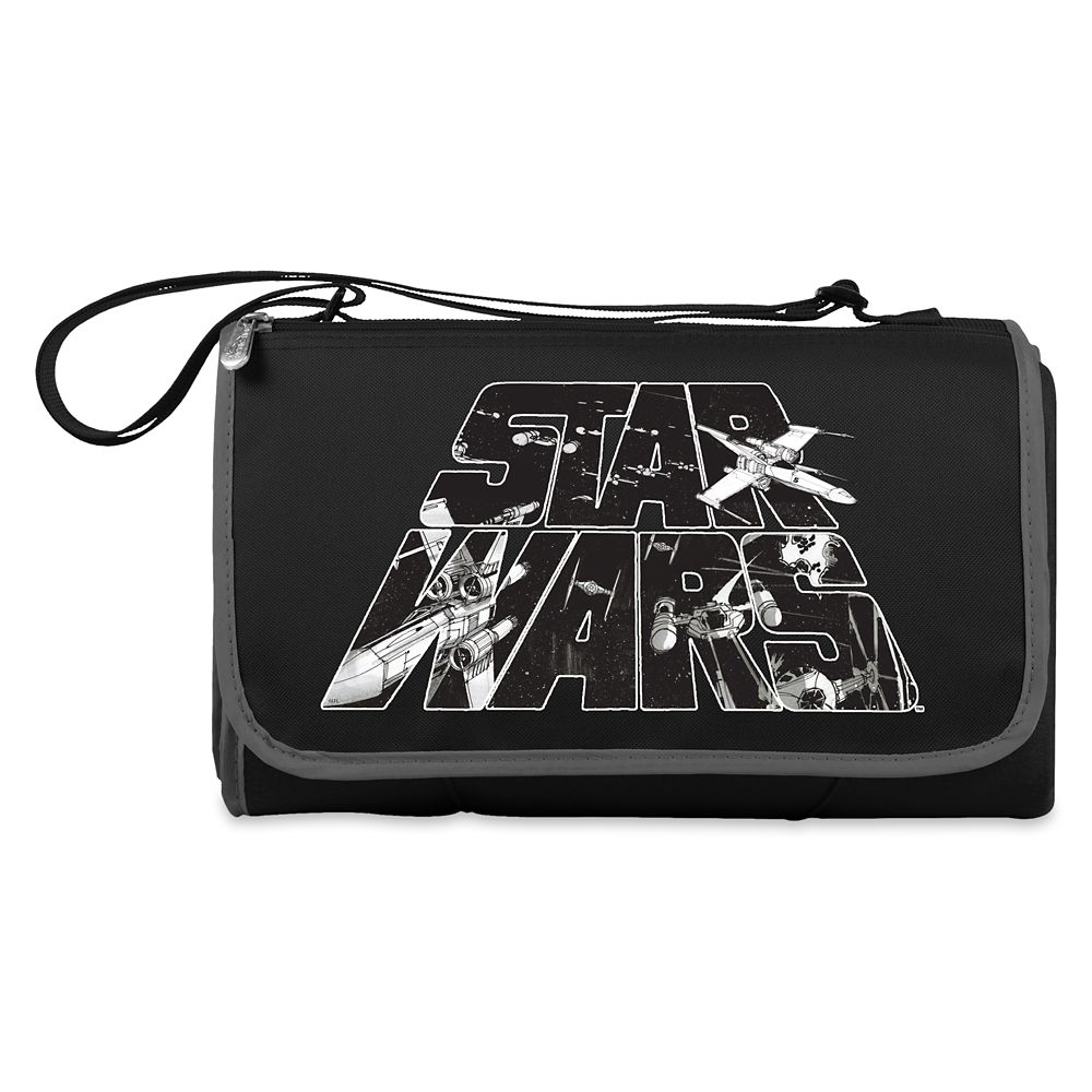 Star Wars Picnic Blanket Messenger Bag has hit the shelves for purchase