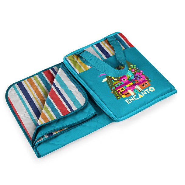 Encanto Blanket and Tote