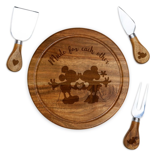 Mickey and Minnie Mouse Cheese Board and Tools Set