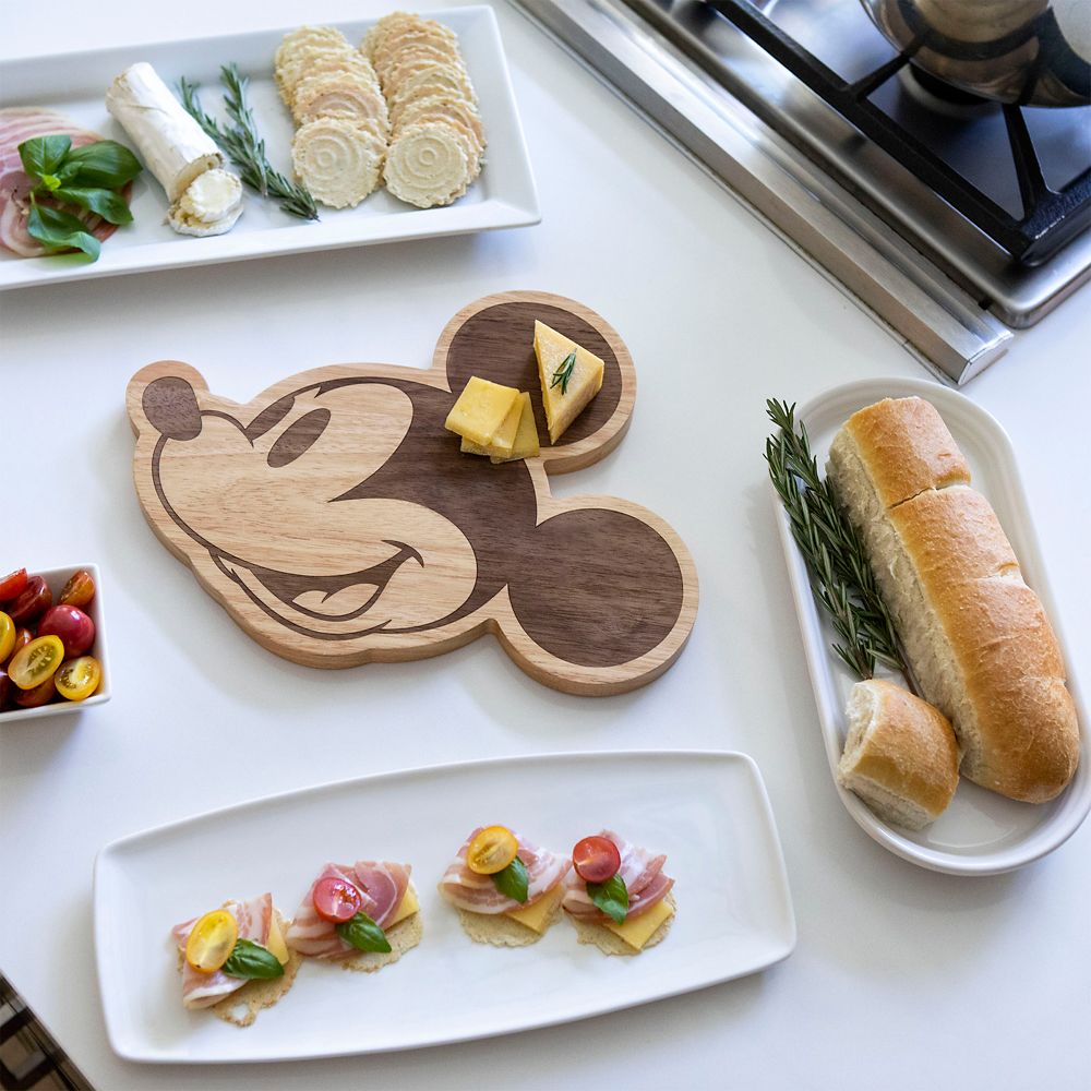 Mickey Mouse Cutting Board