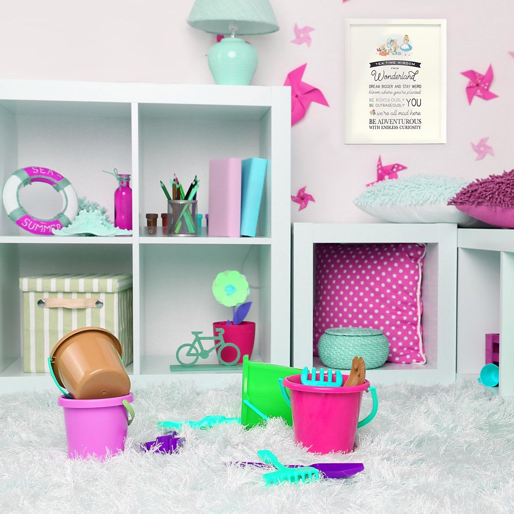 Alice in Wonderland ''Tea Time Wisdom'' Framed Wood Wall D&eacute;cor