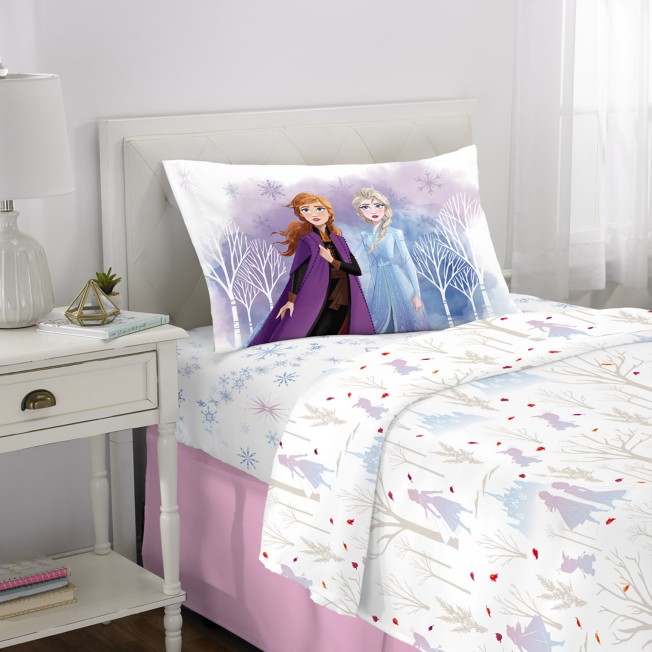Disney Frozen Twin/Full Comforter with Twin Sheet Set 