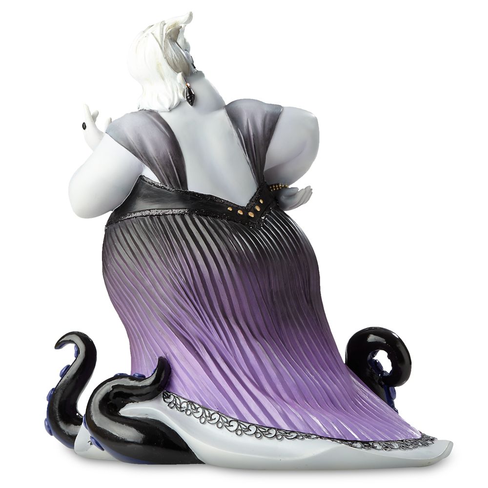 Ursula Couture de Force Figurine by Enesco – The Little Mermaid