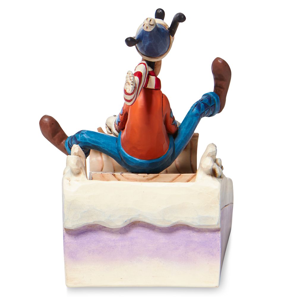 Goofy ''A Wild Race'' Figure by Jim Shore