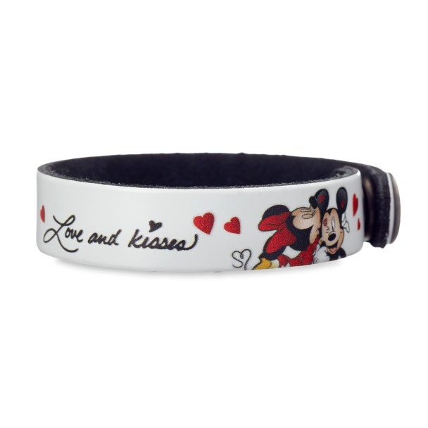 Mickey and Minnie Mouse Kiss Leather Bracelet – Personalizable