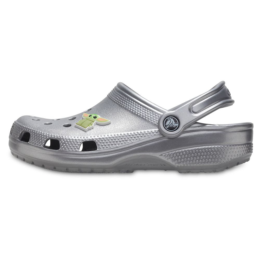 the child crocs