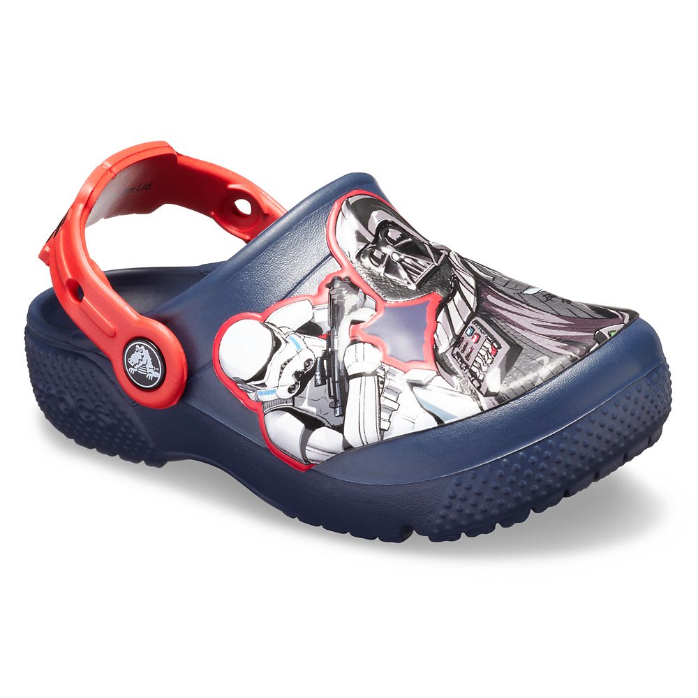 Boys star hotsell wars crocs