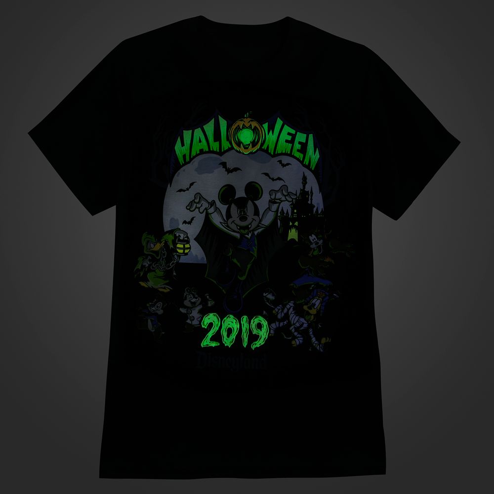 Mickey Mouse and Friends Halloween 2019 T-Shirt for Adults – Disneyland