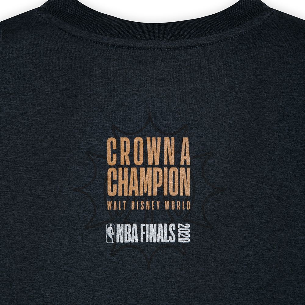 ''Crown a Champion'' T-Shirt for Men by New Era – NBA Experience