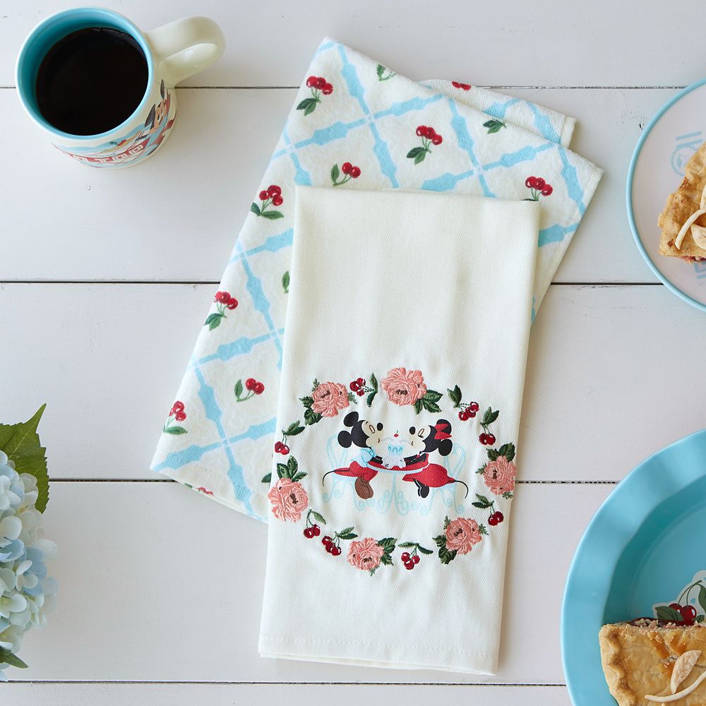 Mickey and Minnie Mouse Retro Kitchen Towel Set
